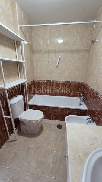 Foto 99d9e681-8935-455f-921c-e4ee97622573. Pis amb aparcament a Centro Jerez de la Frontera