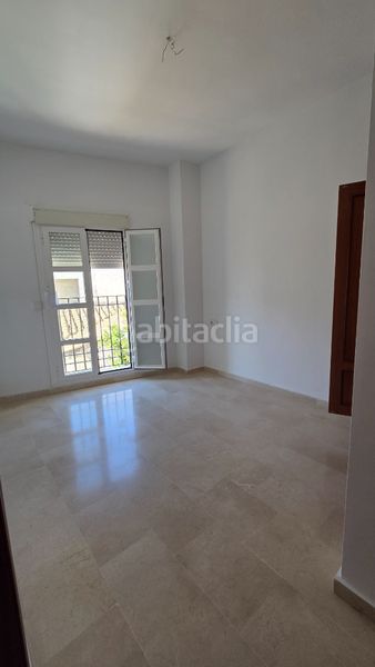 Foto af84801d-ae8a-4891-bd88-68f0a2d36535. Pis amb aparcament a Centro Jerez de la Frontera