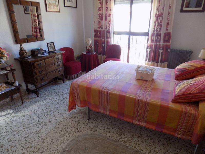 Foto 61b6d18b-6a7b-47e9-a62a-b1c3cfb96df4. Casa amb aparcament a Santa Fe