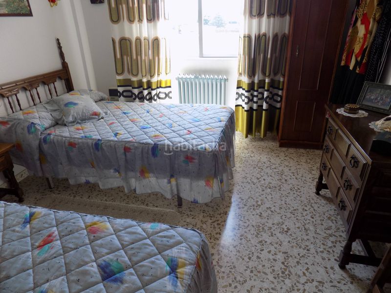 Foto cb94aec1-14c5-4f40-8987-363f7f7587f0. Casa amb aparcament a Santa Fe