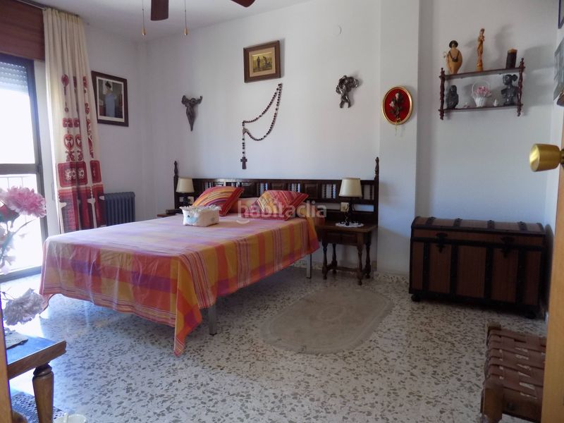 Foto ebd0ac6a-c90b-465e-bcaf-c36d97675cd2. Casa amb aparcament a Santa Fe