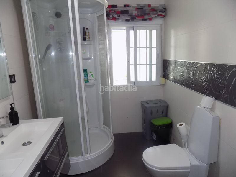 Foto 125a3928-06ee-4238-b058-c826b9619d92. Casa amb aparcament a Santa Fe