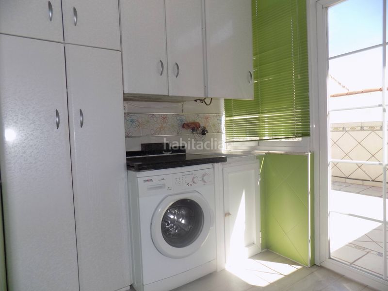 Foto 81ccf460-2050-47b3-b562-21adf45457be. Casa amb aparcament a Santa Fe
