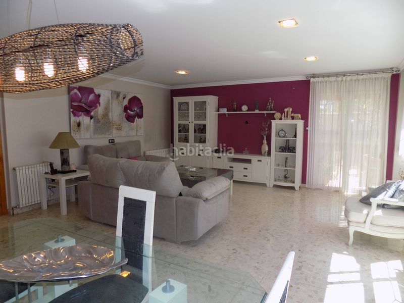 Foto 9c332bc8-6962-4b59-ae7b-94ac0827c11e. Casa amb aparcament a Santa Fe