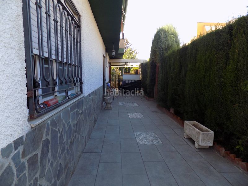 Foto cc489863-bab9-4514-b50b-75ca3a57da3e. Casa amb aparcament a Santa Fe