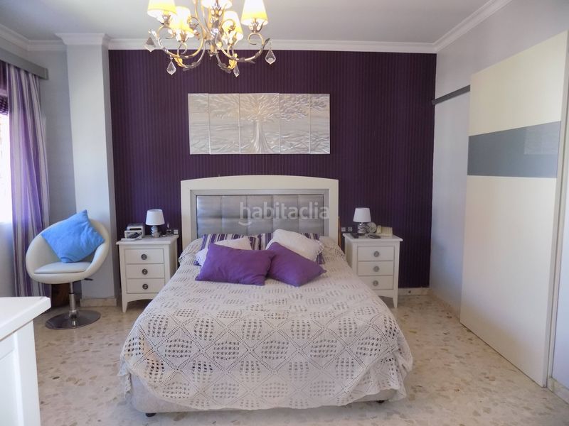 Foto cdcbdfa2-8fde-4d78-8f47-f3fb596ae485. Casa amb aparcament a Santa Fe