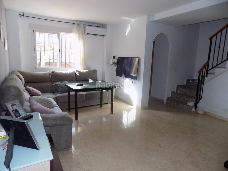 Foto b086ed11-e842-47a1-bda5-deb384c523ca. Maison avec parking dans Belicena Vegas del Genil