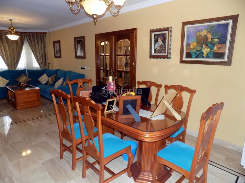 Foto 206334a8-0c80-4187-874e-2c9dd5c11840. Casa amb aparcament a Santa Fe