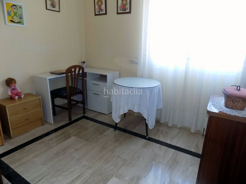 Foto 25ed4f97-d068-4a04-9fe4-f1917a617f08. Casa amb aparcament a Santa Fe