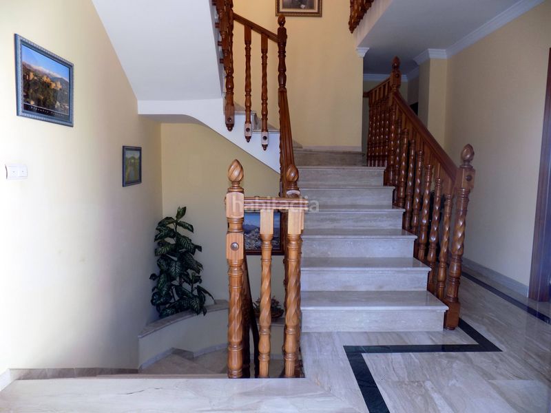 Foto 2613d9cf-0e01-4c74-8aaa-5a3a3821209f. Casa amb aparcament a Santa Fe