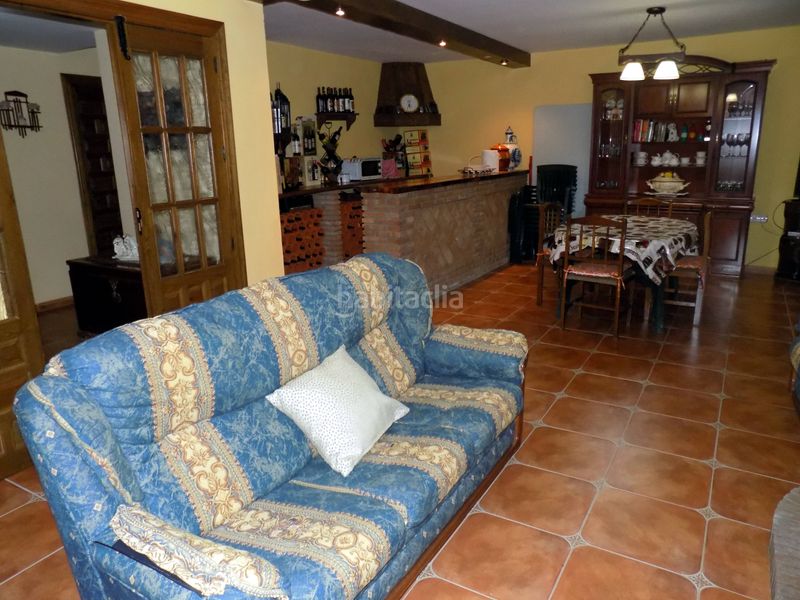 Foto 4224fcbb-988c-43cd-a093-5de4cd7b0605. Casa amb aparcament a Santa Fe