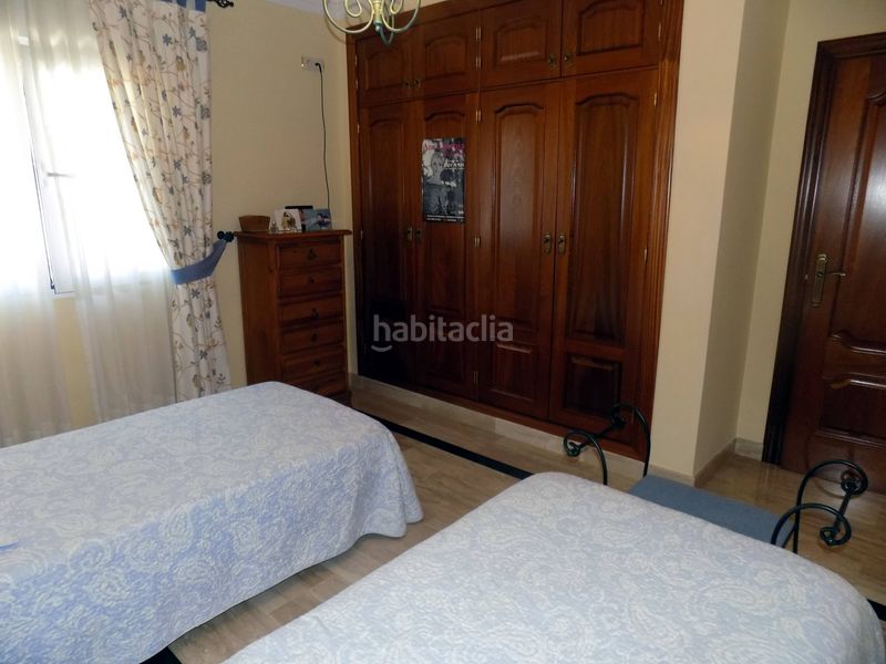 Foto e247918f-8931-4e6c-b454-57831ff9b693. Casa amb aparcament a Santa Fe