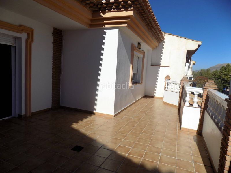 Foto e8cbf166-8d5b-4936-a4bd-d904dd582ee1. Casa amb aparcament a Santa Fe