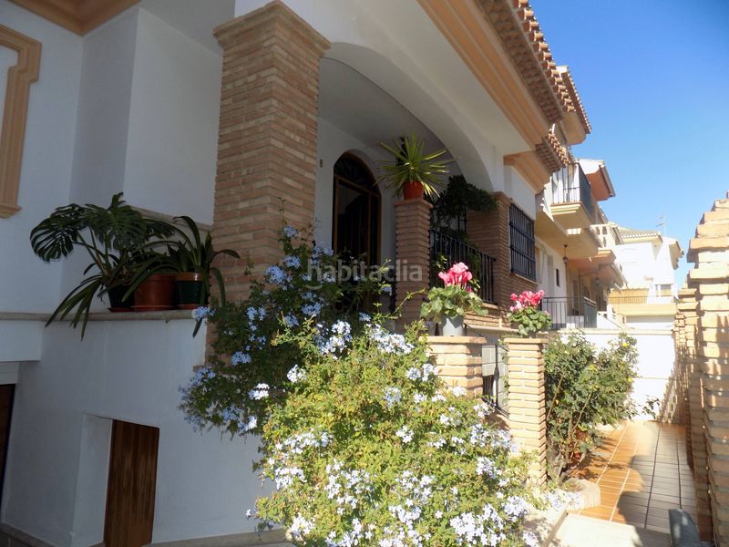 Foto faa12aaf-e928-4f62-945e-f135bd9cd9d7. Casa amb aparcament a Santa Fe