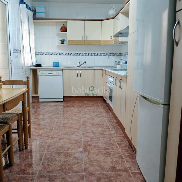 Foto b0018bcd-701b-4cd3-be45-0a343f385250. Piso en Berja