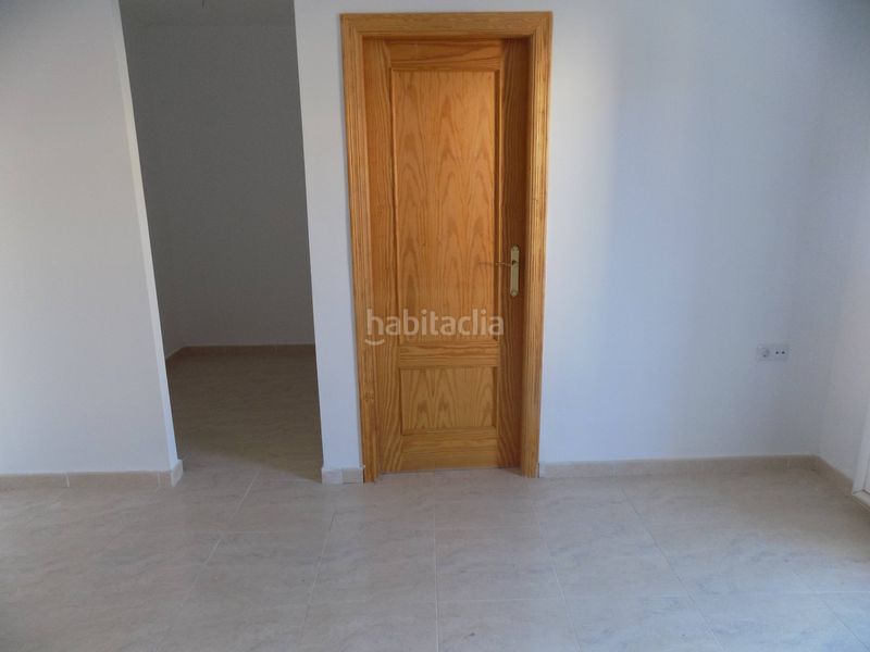 Foto 051d0d3f-0def-4cf4-bb8a-f8e13903bd9e. Casa amb aparcament a Freila