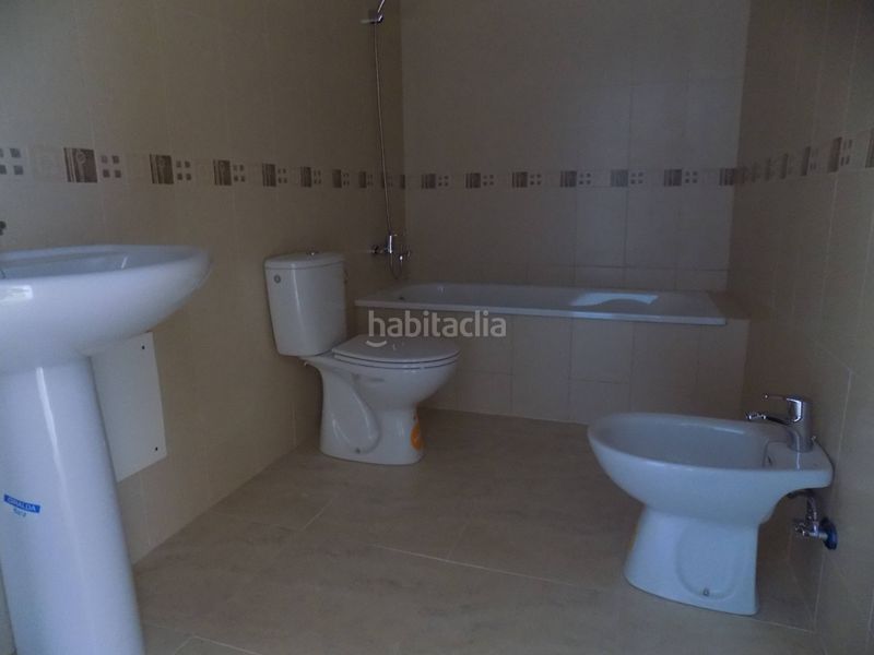 Foto 1f1e6f9d-7d5e-4157-a494-3c27258f3924. Casa amb aparcament a Freila