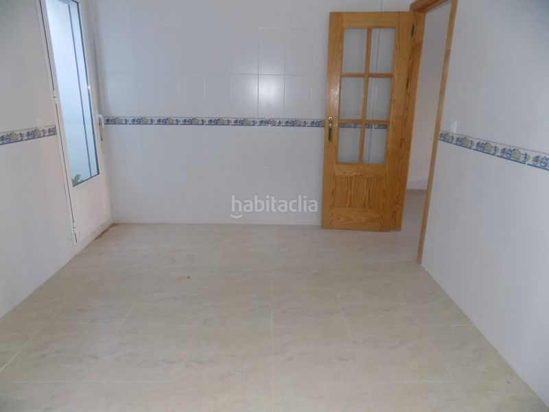 Foto 8ff4cf6a-9c04-44af-821c-b6356735d38d. Casa amb aparcament a Freila