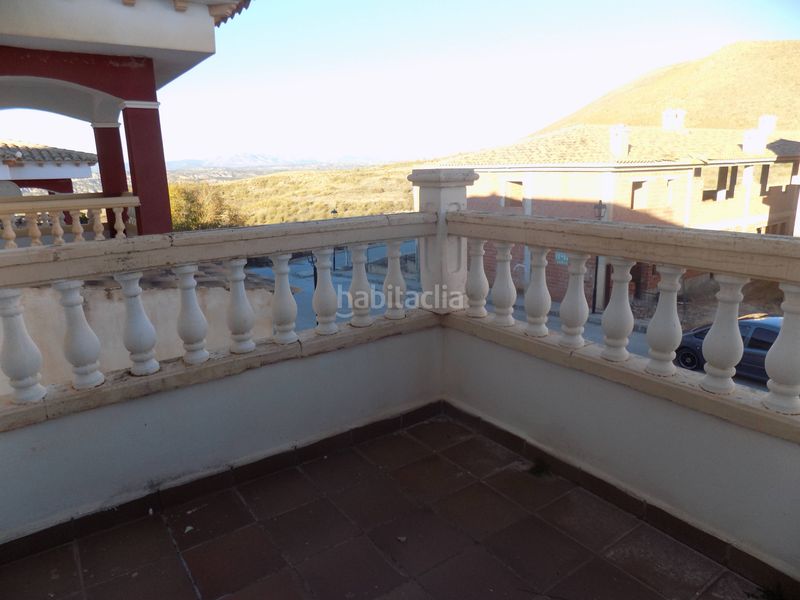 Foto c2ed6197-7168-44ec-b470-60c075c8859a. Casa amb aparcament a Freila