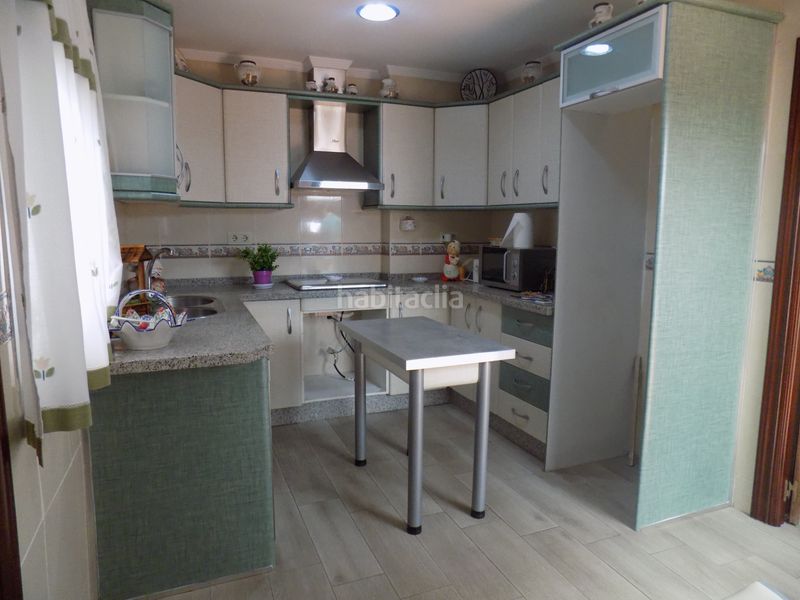 Foto 7481fea3-f3c3-4c43-85c5-f06dd2a285ae. Casa amb aparcament a Santa Fe