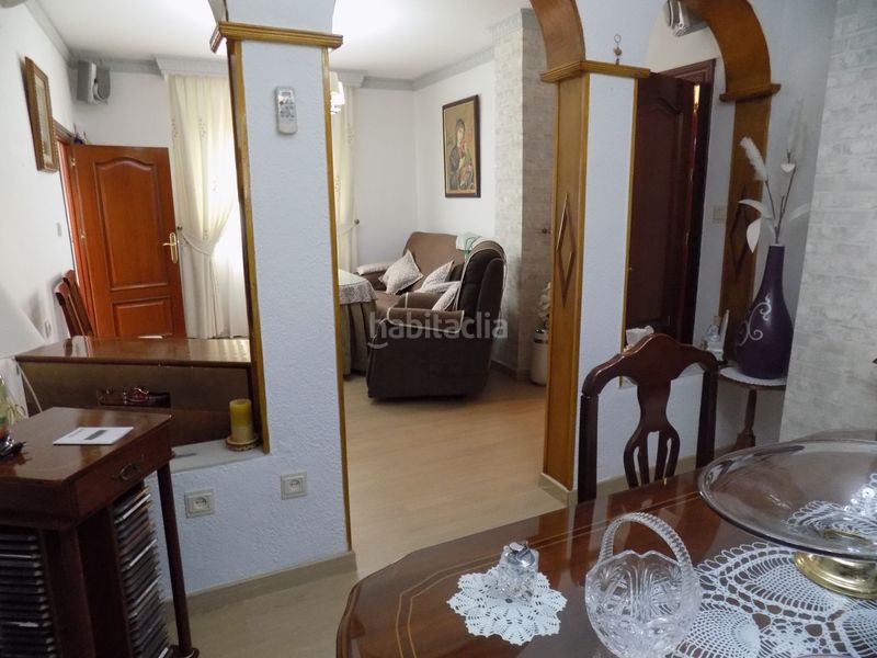 Foto 8f9c2226-e9ae-4318-ab8f-93dd72df20a0. Casa amb aparcament a Santa Fe