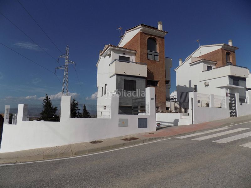 Foto b9351cc3-d046-4512-ab11-2a28b83b6c15. Casa amb aparcament piscina a Dílar
