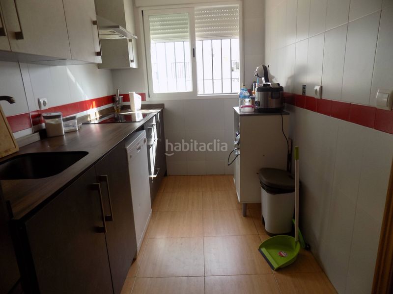 Foto f740d8dc-66d5-42e6-95a6-797b64e10546. Casa amb aparcament piscina a Dúrcal