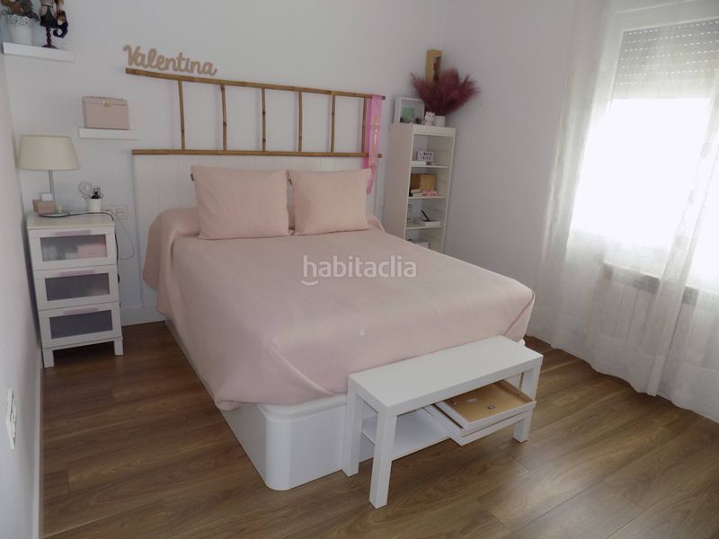 Foto 49fb54d6-0725-4b90-b171-f97e1b367051. Casa amb aparcament a Santa Fe