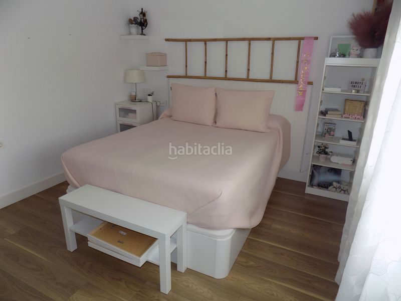 Foto 5119d4c3-8064-493c-a246-7b6d3bd00575. Casa amb aparcament a Santa Fe