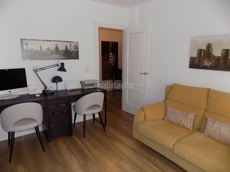 Foto 75047aa6-525a-4453-8bfb-f79c58138bd6. Casa amb aparcament a Santa Fe