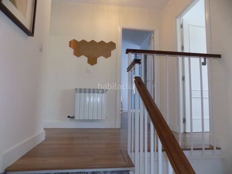 Foto da6b26e0-b509-4e86-a51a-325e520d188e. Casa amb aparcament a Santa Fe