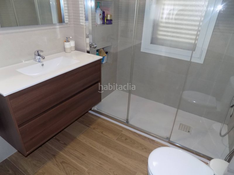 Foto dc408a0d-ca5e-4c5a-943c-f5e8ae7b8b15. Casa amb aparcament a Santa Fe