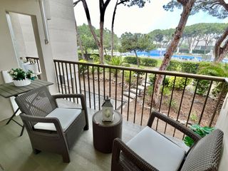 Appartement à Carrer de calafell 14b. En gava mar urbanización cerca del mar