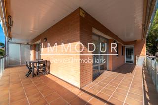 Lloguer Pis  Avinguda d'europa. En gavamar a 2 minutos del mar piso en alquiler