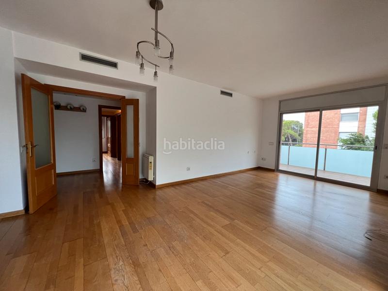 Foto 02fca7b2-ded5-4406-aeaf-8be1083f54bc. Location appartement avec chauffage parking piscine dans Gavà