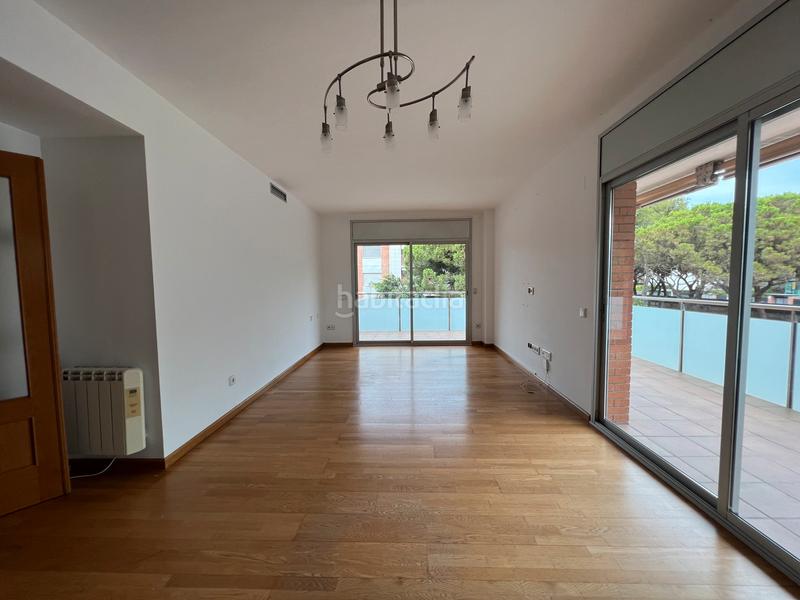 Foto 1202ef7b-49eb-4ac0-a07d-ffbcad99792a. Location appartement avec chauffage parking piscine dans Gavà