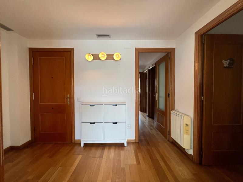 Foto 9de998b1-0a35-4eb9-bdad-7f629a871c9d. Location appartement avec chauffage parking piscine dans Gavà