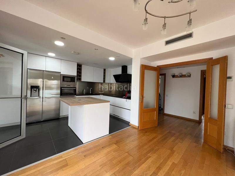 Foto a5b22ffb-2b1a-410a-88dd-05b471d55c50. Location appartement avec chauffage parking piscine dans Gavà