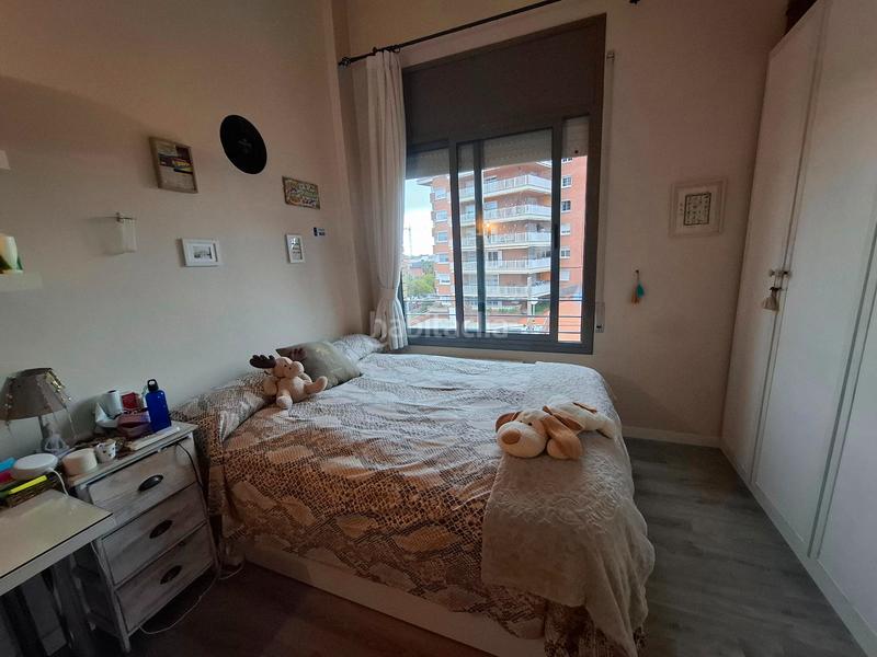 Foto 4536fb89-f210-4d97-b421-67f464c239cc. Casa adossada a avinguda 303 59 a Montmar Castelldefels