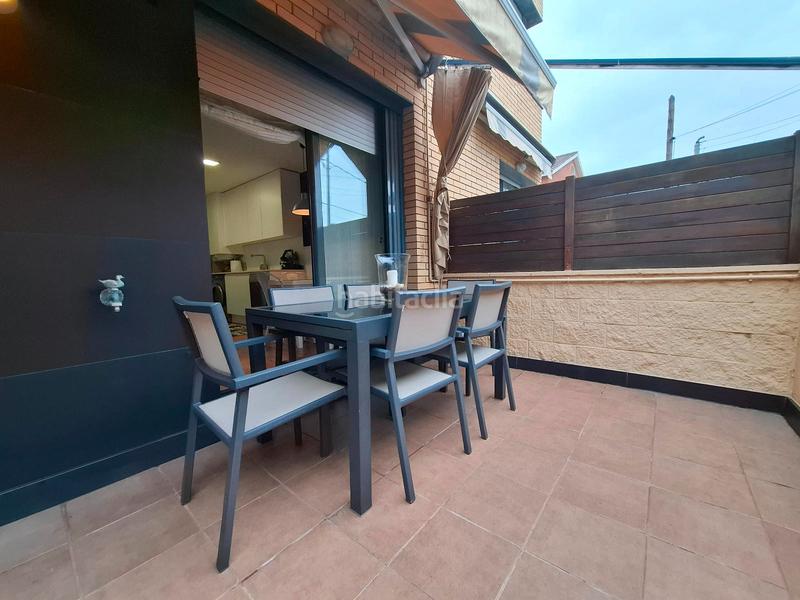 Foto 66935056-ea56-40d3-86a1-ed0c7dfe47fb. Casa adossada a avinguda 303 59 a Montmar Castelldefels