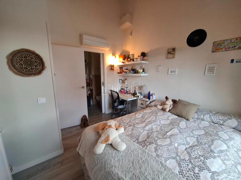 Foto a0cb3af4-1659-4531-885f-2e2b9d0533d3. Casa adossada a avinguda 303 59 a Montmar Castelldefels