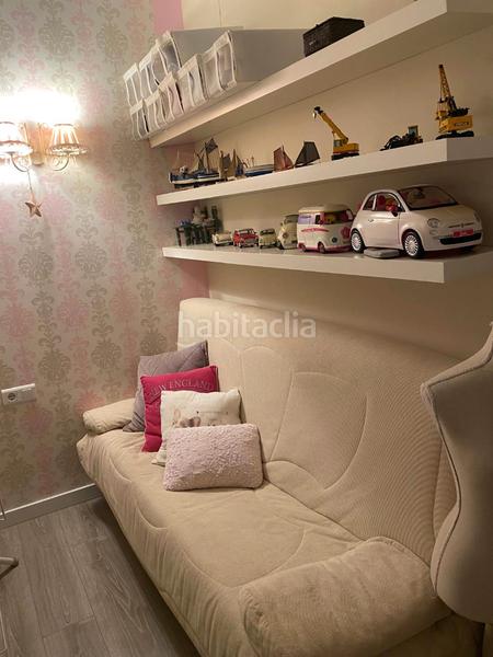 Foto cadf8789-4571-4827-963c-1b77ee9d4999. Casa adossada a avinguda 303 59 a Montmar Castelldefels