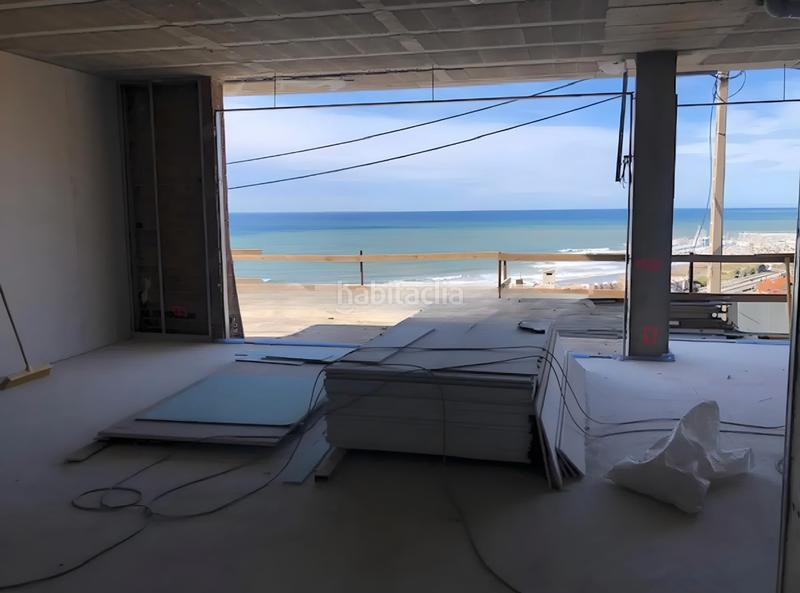 Foto 4bb4d7ef-df16-4553-8dfd-618f54d8c8a1. Maison dans carrer eramprunyà 73 dans les botigues de Sitges Sitges