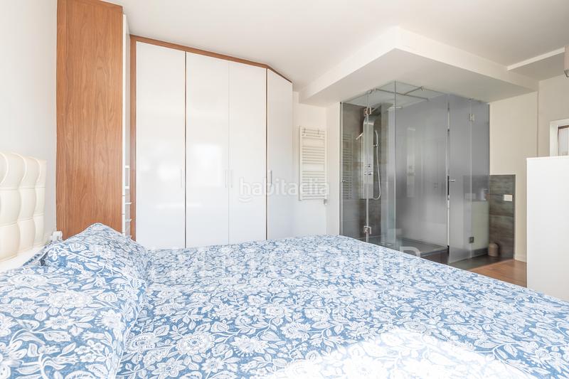 Foto 523eb4c9-9e6a-44e7-a31d-9ed2b2ce096f. Casa adosada en carrer raconada 6 Bellamar bajo con jardín y piscina privada en Castelldefels