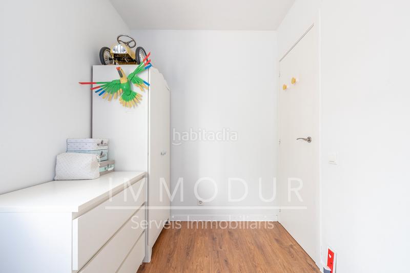 Foto d3cb1f53-3a66-408a-814f-e438314948db. Casa adosada en carrer raconada 6 Bellamar bajo con jardín y piscina privada en Castelldefels