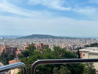 Alquiler Piso en Carrer d'albert llanas 16. En alquiler al lado del parc guell