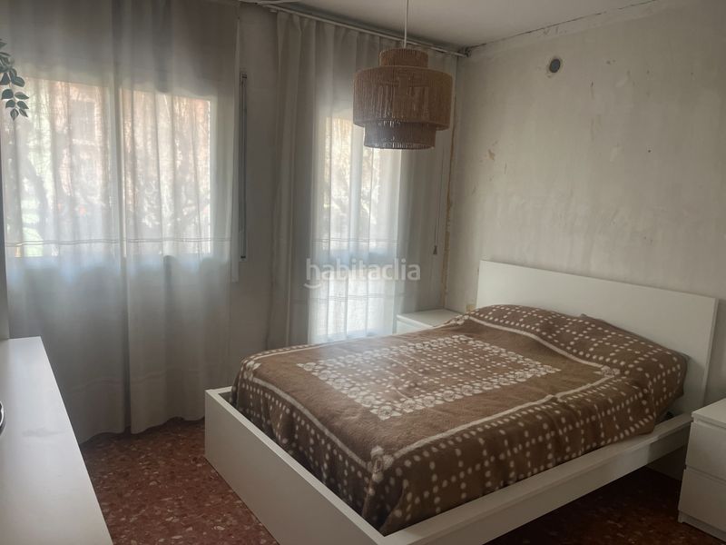 Foto a73afeb5-b0f1-4e38-8189-ca18311277f1. Piso en passeig del doctor moragas 204 en pleno centro, mejor zona de barbera vivienda con parking, 4 habitaciones en Barberà del Vallès