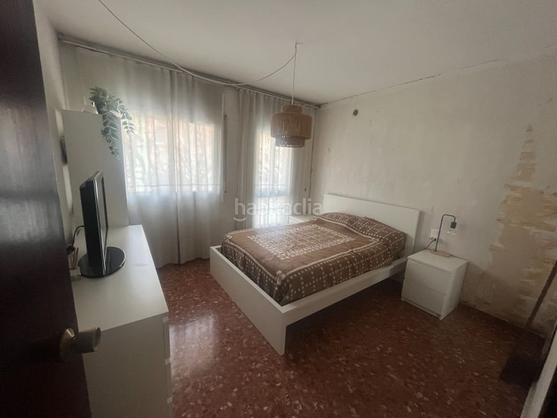Foto b23db106-7dc1-4ade-8133-d904fe4ffca4. Piso en passeig del doctor moragas 204 en pleno centro, mejor zona de barbera vivienda con parking, 4 habitaciones en Barberà del Vallès