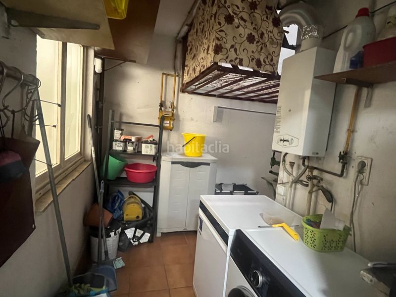 Foto c59f9852-3dc8-4d22-a946-0b2bfb083c67. Piso en passeig del doctor moragas 204 en pleno centro, mejor zona de barbera vivienda con parking, 4 habitaciones en Barberà del Vallès