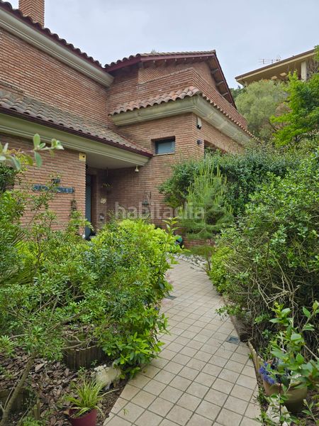 Foto cdf6497f-4681-4af0-a76e-20d3d6355f92. Chalet en carrer llobregat 18 preciosa casa en Begues